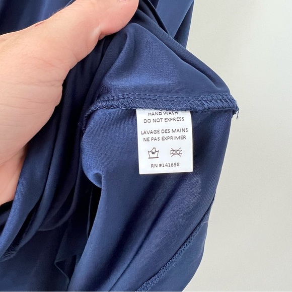 RAMY BROOK navy ruched sleeveless blouse v neck soft silky luxury staple - Picture 3 of 6